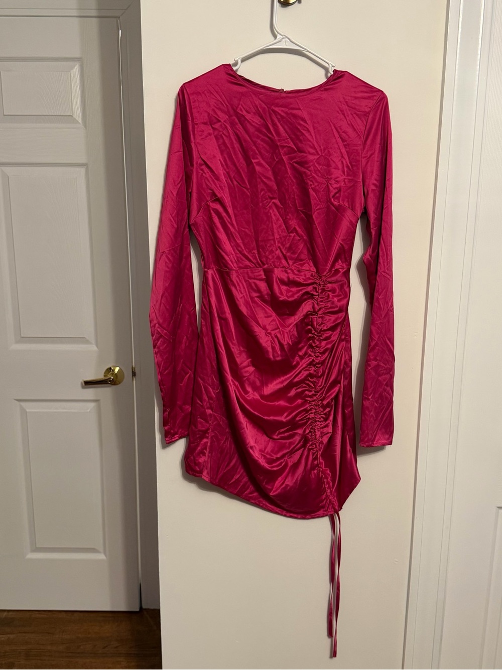 Women's Fuchsia Ruched Mini Dress - RYAN MICHELLE